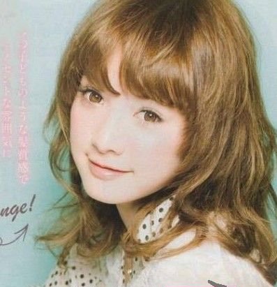 夏日浪漫的奶茶系女孩演绎棕驼色日系发型 夏日浪漫的奶茶系女孩演绎棕驼色日系发型