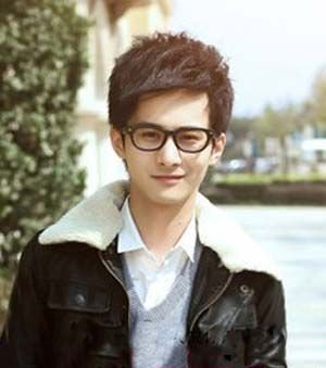 冬季清新<em>学院</em>风男生<em>发型设计</em>帅气无法抵挡 - 美